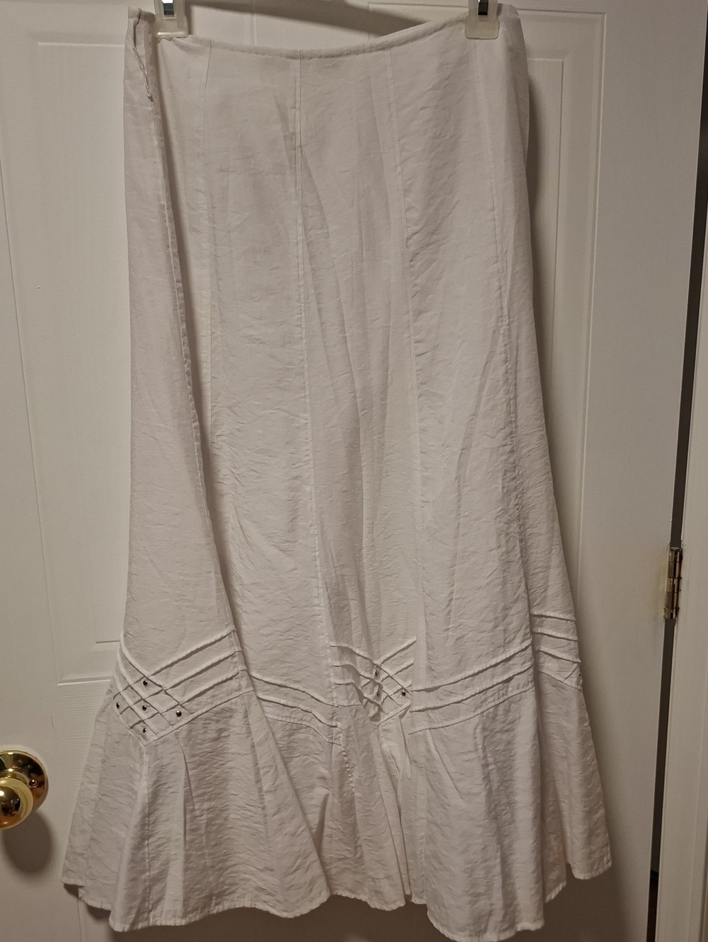 Elegant White Maxi Skirt with Panel Hem Detailing